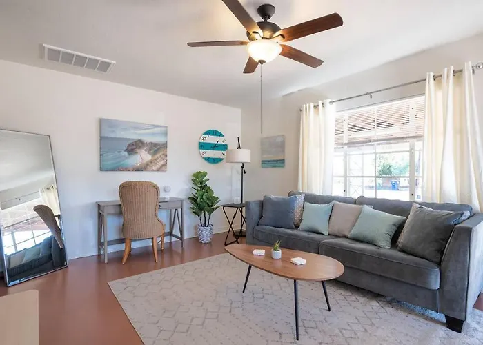 Apartamento Cali 2br Getaway Firepit, Yard & Spring Charm Tucson